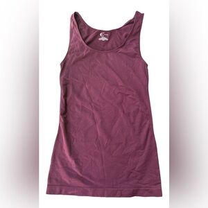 Burgundy Sleeveless Fitted Tank Top